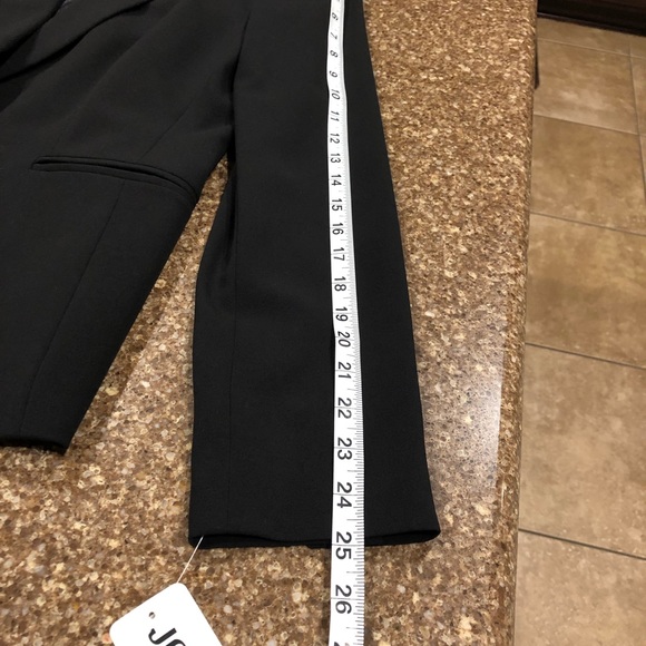 NWT Jones & Co Essential Stretch Womens Blazer - Picture 5 of 8